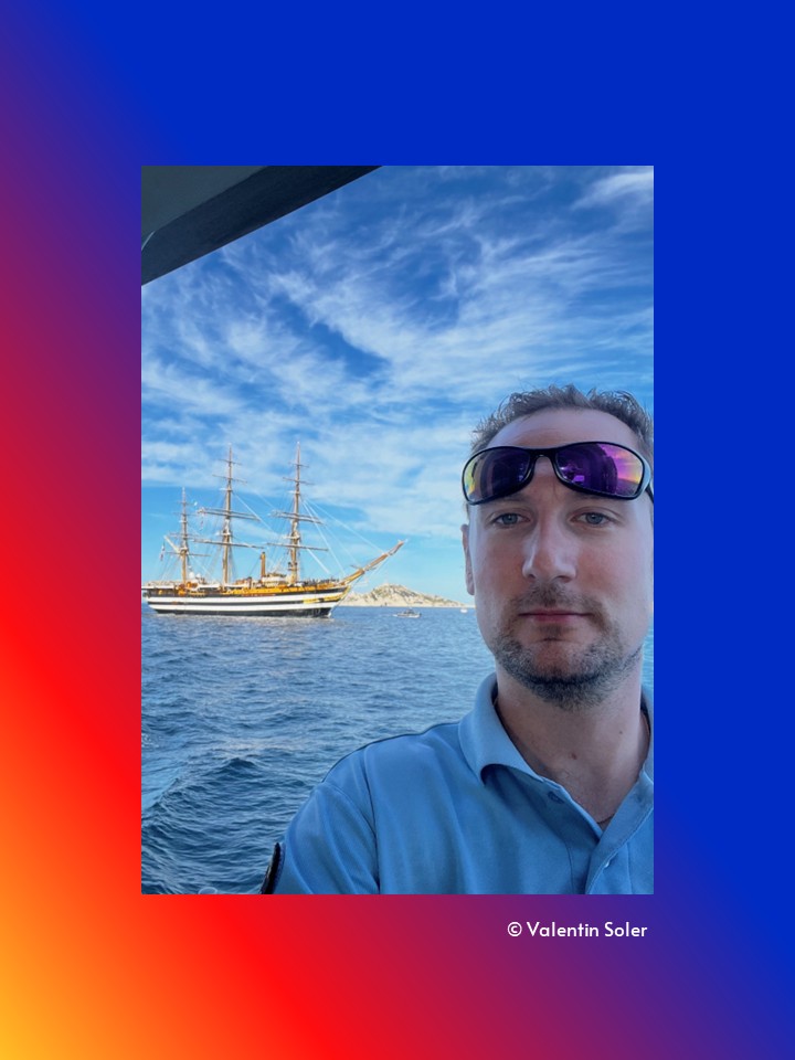 Valentin Soler gendarme maritime pour page série
